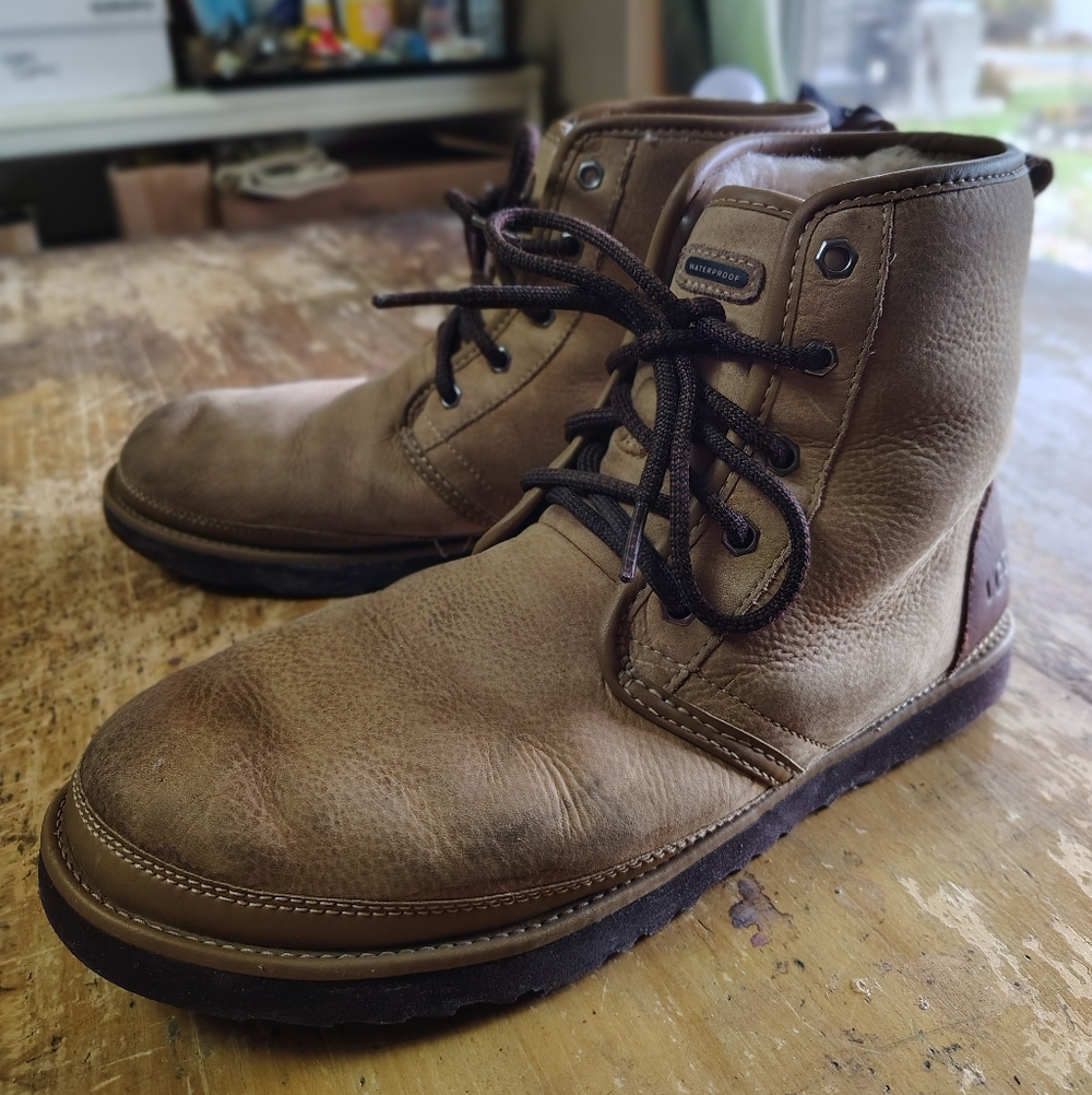 Ugg Waterproof Winter Boots Men's size 10
